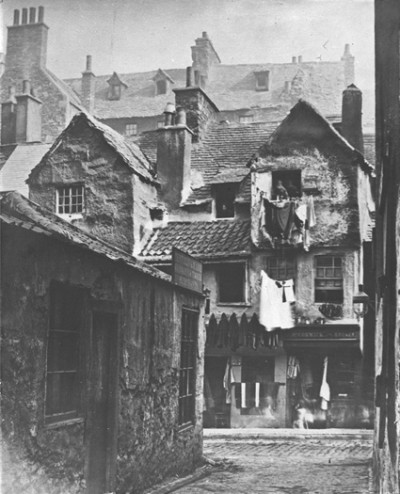 Archibald Burns, Old Houses, Cowgate, c. 1868. From Archibald Burns and Thomas Henderson, Picturesque "Bits" from Old Edinburgh (Edinburgh: Edmonston and Douglas, 1868), 46.