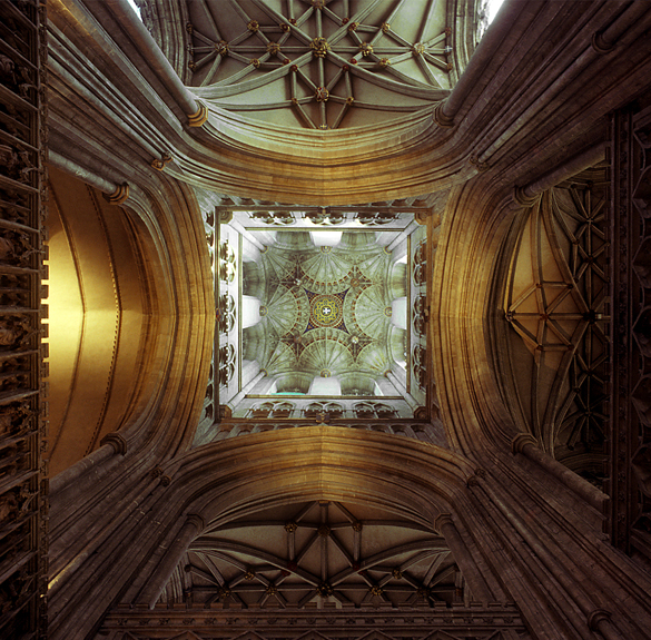 photo of ornate ceiling