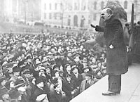 Famed biologist J.B.S. Haldane addresses a crowd in London. 