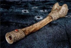 Antique decorated kangling (A flute made from human femora and tibiae). Image courtesy of a US gallery