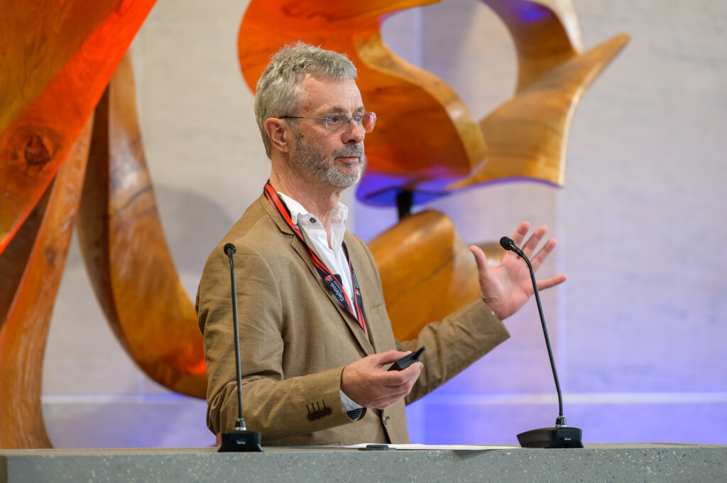 Alexandre Cabral presenting biosystem-based methane mitigation.