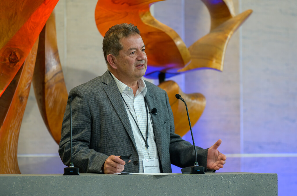 Alberto Alva discussing techno-economic analysis of mitigation pathways