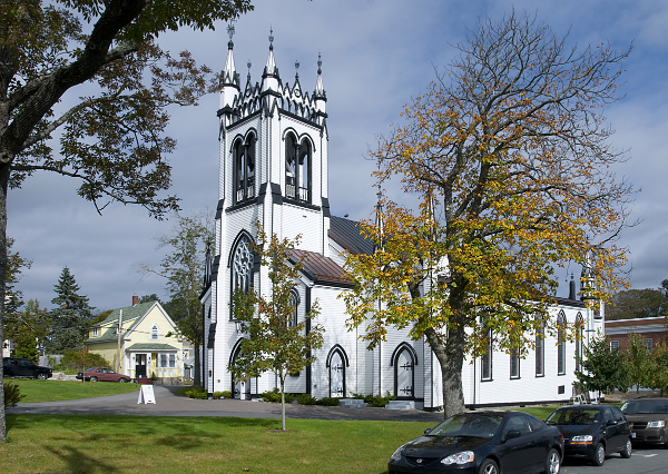 A white wooden church in Lunenburg.