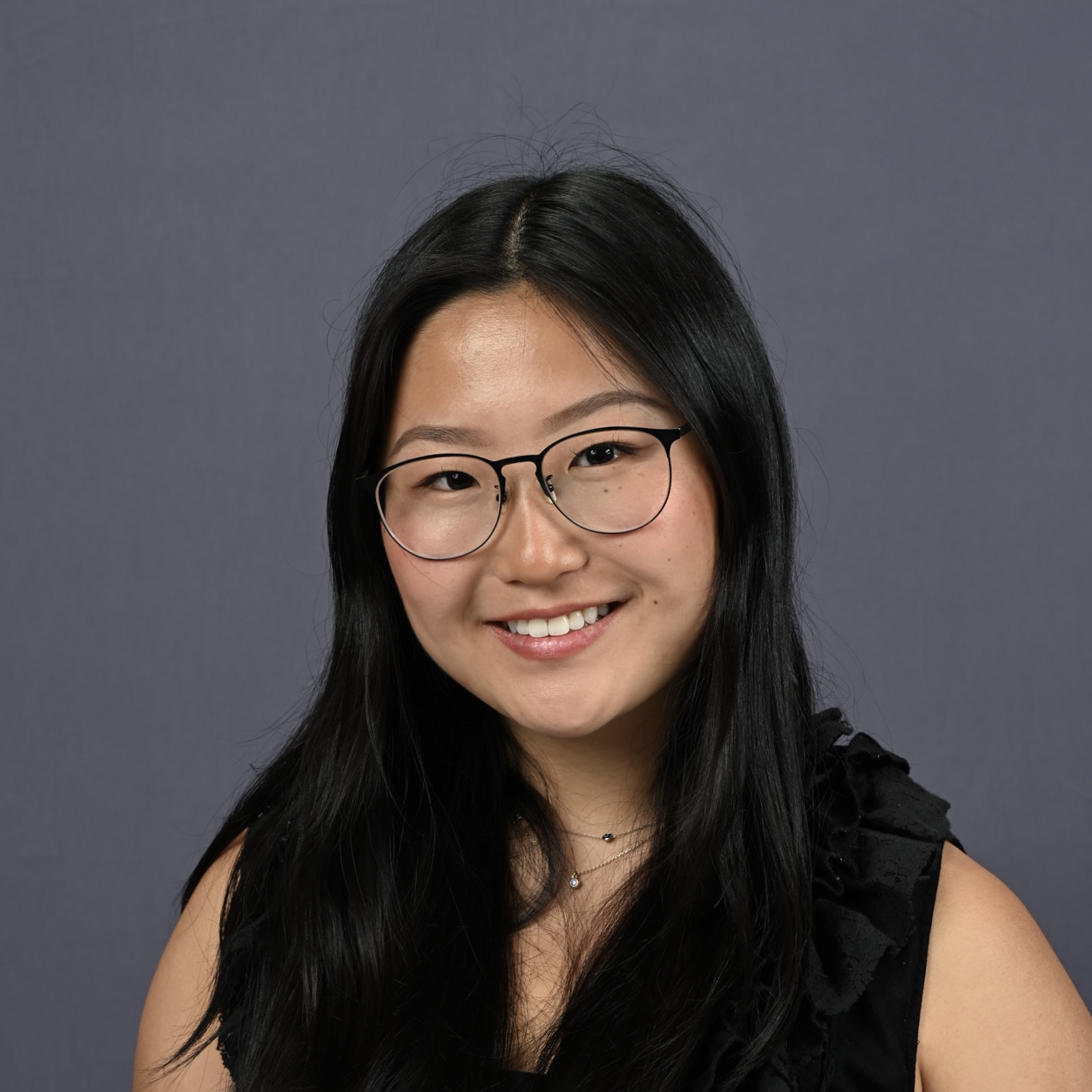 Profile photo of Carrie Cho.