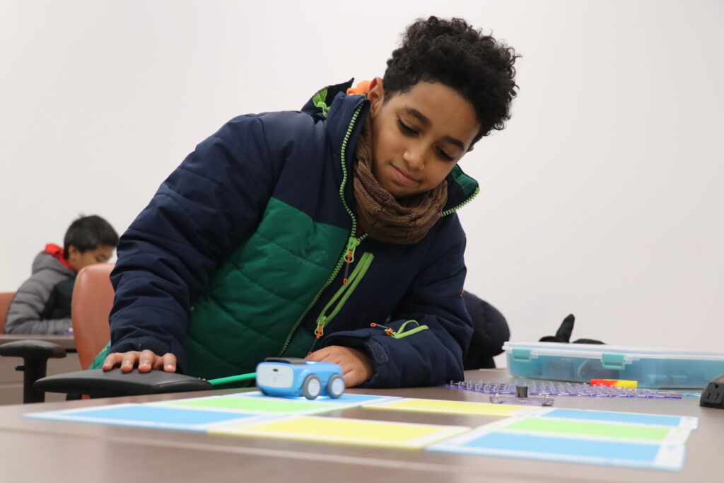 Participant of the Linked> program engaged in an activity. 