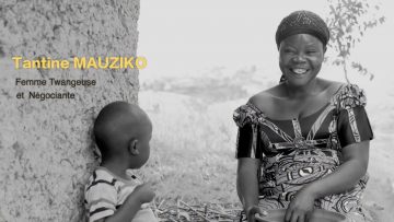 Thumbnail for: Le Sud- Kivu- Une Femme Twangeuse et Négociante