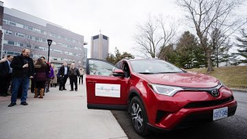 Thumbnail for: Connecting Autonomous Vehicles in Ottawa