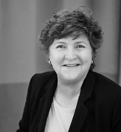 Beth Creary Headshot