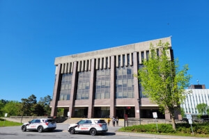 The Pigiarvik (ᐱᒋᐊᕐᕕᒃ) building on the Carleton University campus.