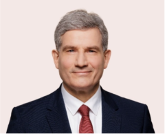 Headshot of Metin Hakverdi. Who is a Member of the German Bundestag for the Social Democratic Party (SPD). 