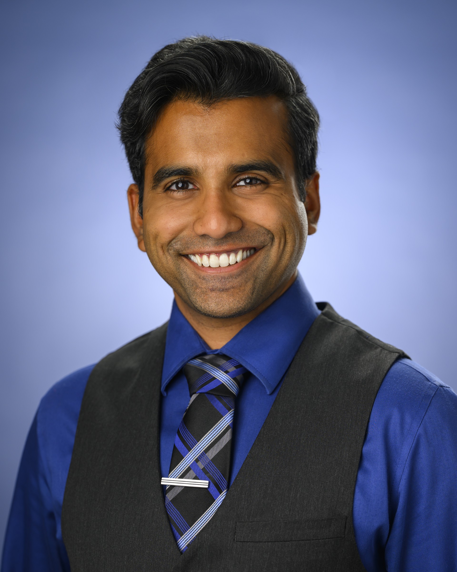 Deepro Chowdhury Photo