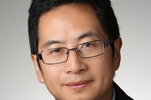 Photo of Dr. Richard Yu