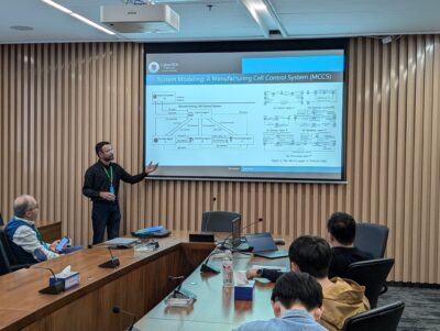 Alvi Jawad presenting his work at DSA 2024