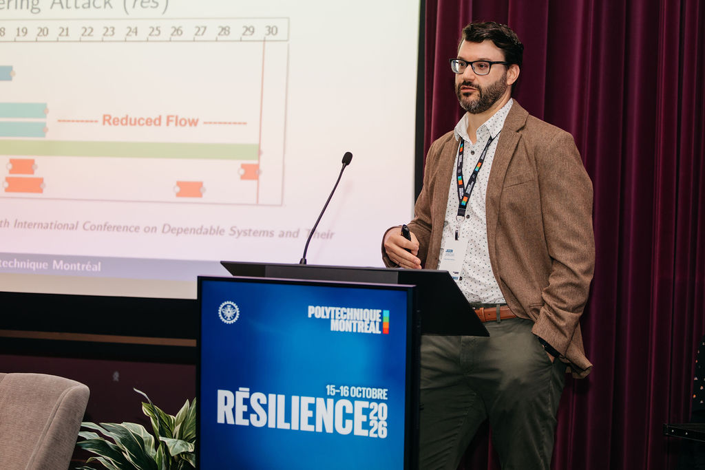 Jason Jaskolka presenting at Résilience 2026 at Polytechnique Montréal