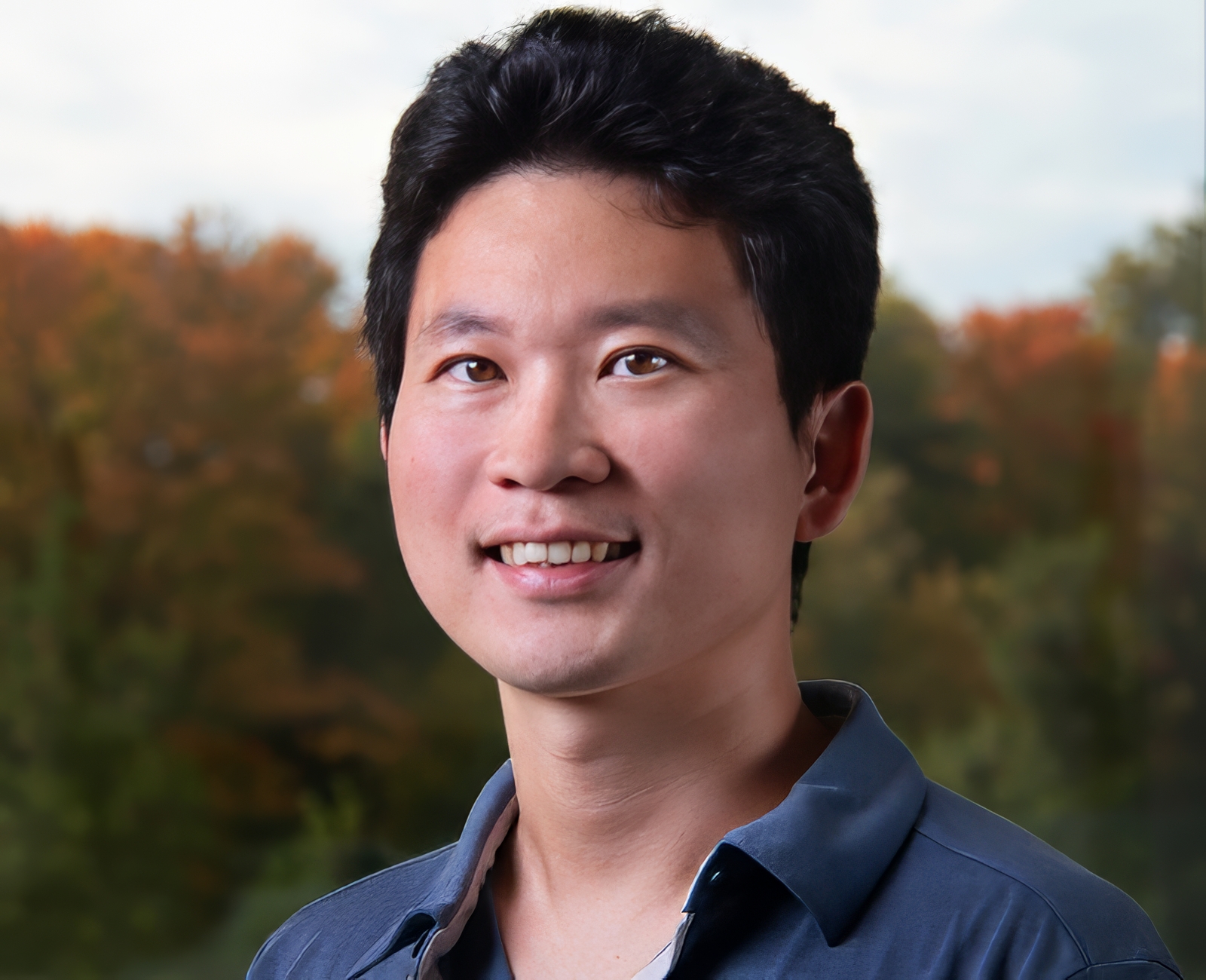 A photo of Minjoon Lee, Associate Professor, Ph.D. Supervisor and Vice Chair in Economics at Carleton University in Ottawa, Ontario, Canada.