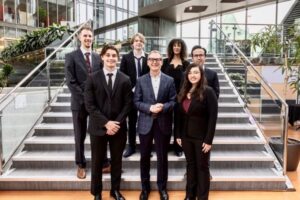 Carleton's student team with Governor