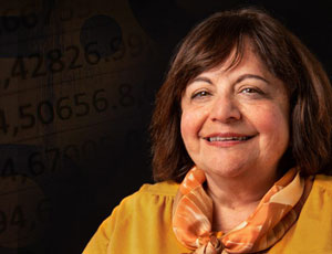 lynda khalaf photo with numbers as background