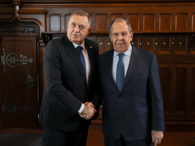 Milorad Dodik (left), pictured with Russian Minister of Foreign Affairs, Sergey Lavrov (right). 