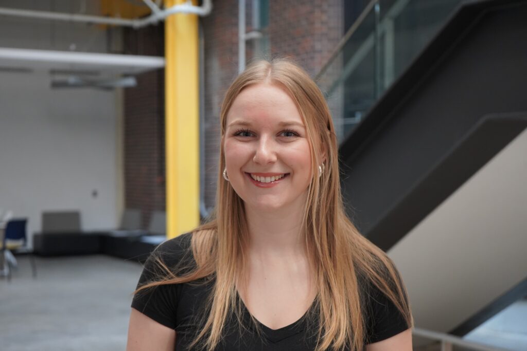 Headshot of graduating student Sara Johnson, from the Bachelor of Environmental Engineering program. 