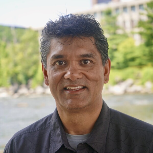 Prosenjit Bose headshot