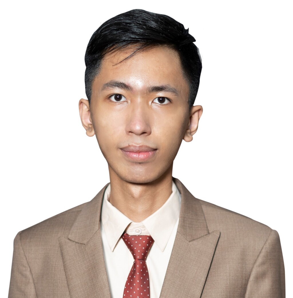 Smiling photo of Min Thiha Tun, ESP Academic Coach