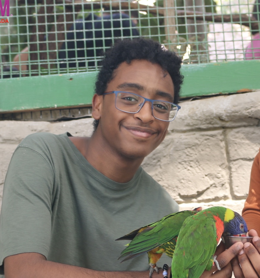 Smiling photo of Mohamed Hassan, ESP Mentor.