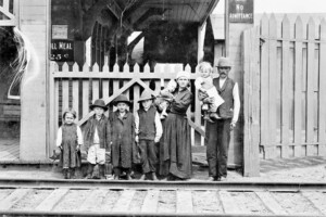 Galician immigrants at Immigration Sheds in Québec