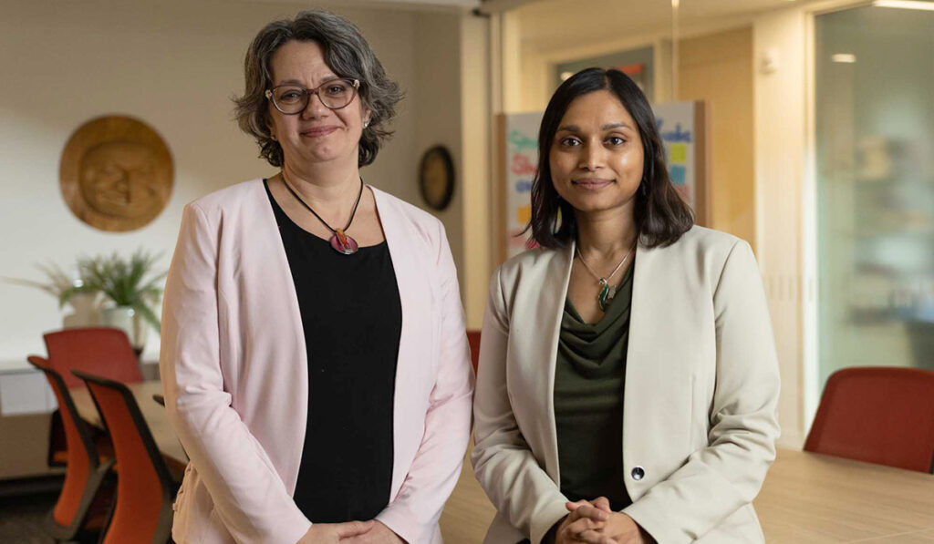 Carleton University researchers Luciara Nardon and Amrita Hari