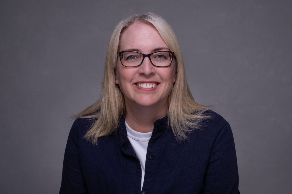 Karen Kelly headshot