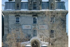 Entrance to Ottawa Hostel