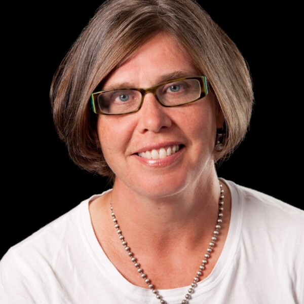 Sonya Lipsett-Rivera