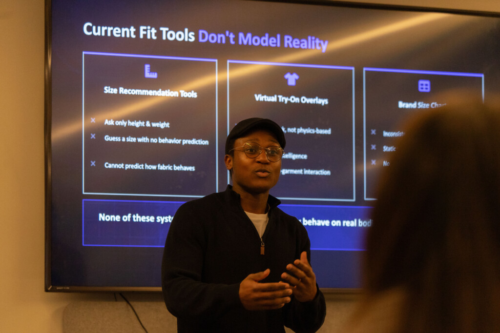 Divine Eyo - pitching Spequlo