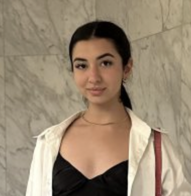 Ariana Golshani headshot