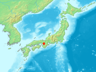 Map of Japan with a red dot on Osaka.