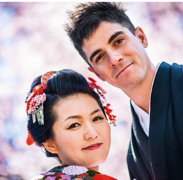 Ayumi and Alec in their wedding picture