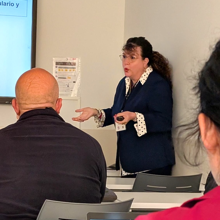 Janett presents to group.