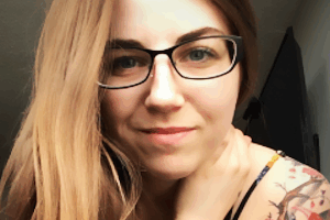 Graduate student Samatha McEwan