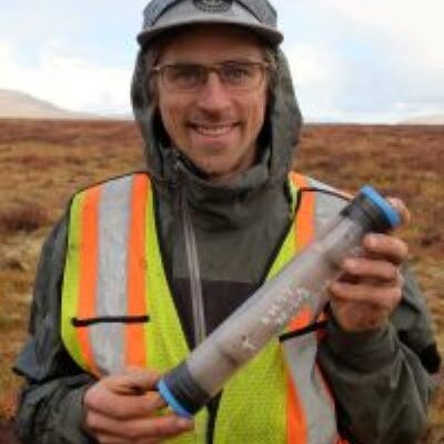 Prof. Elliot Skierszkan
