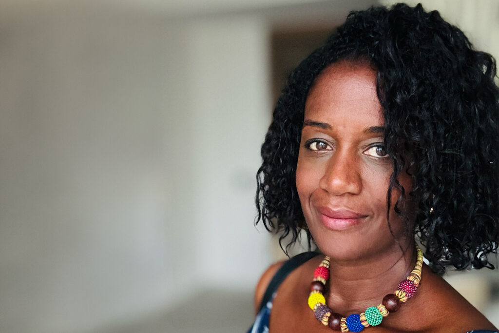 Portrait of travel writer and Carleton journalism graduate Heather Greenwood Davis.