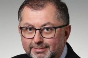 Chancellor’s Professor Halim Yanikomeroglu