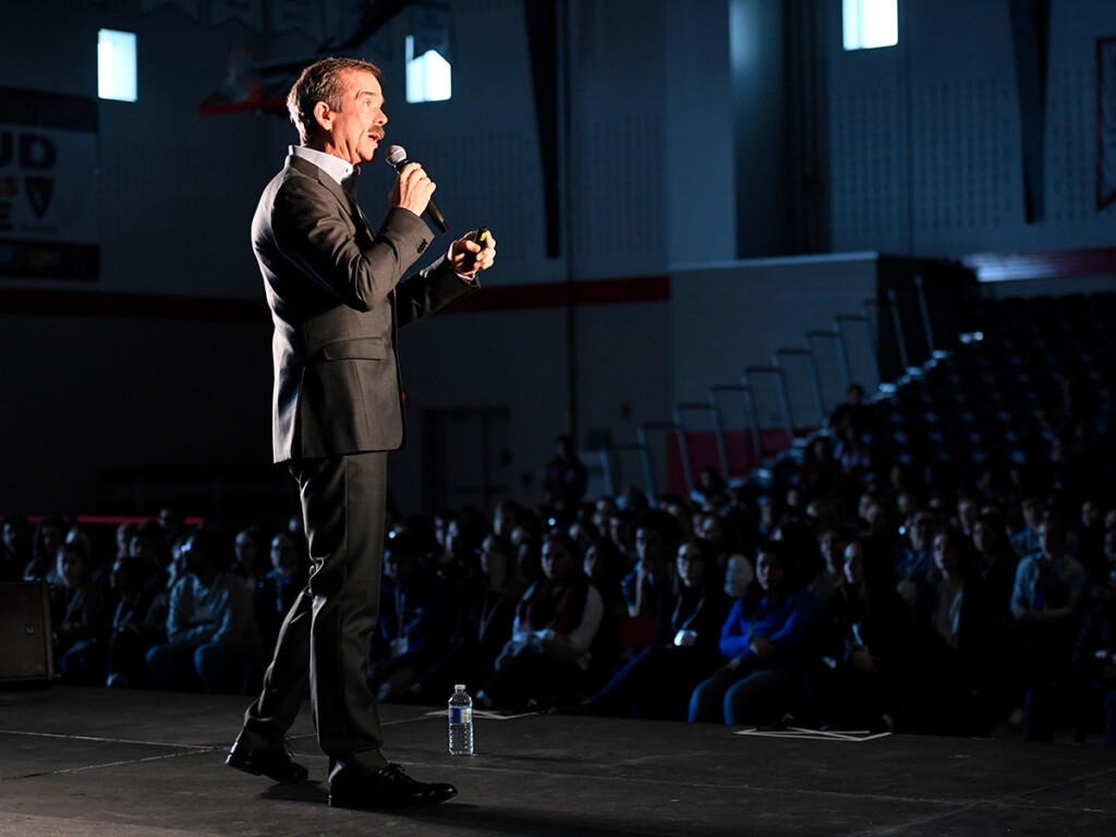 Chris Hadfield on Embracing Failure and Flying