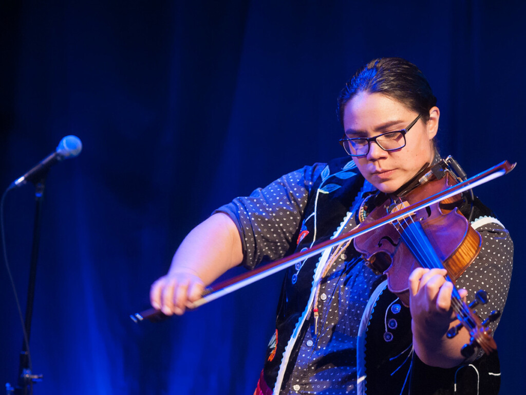 Anishinaabe musician Melody McKiver. plays at the Bus Stop Theatre in Halifax, May 2018. (Steve Louie/Flickr), CC BY-NC-ND