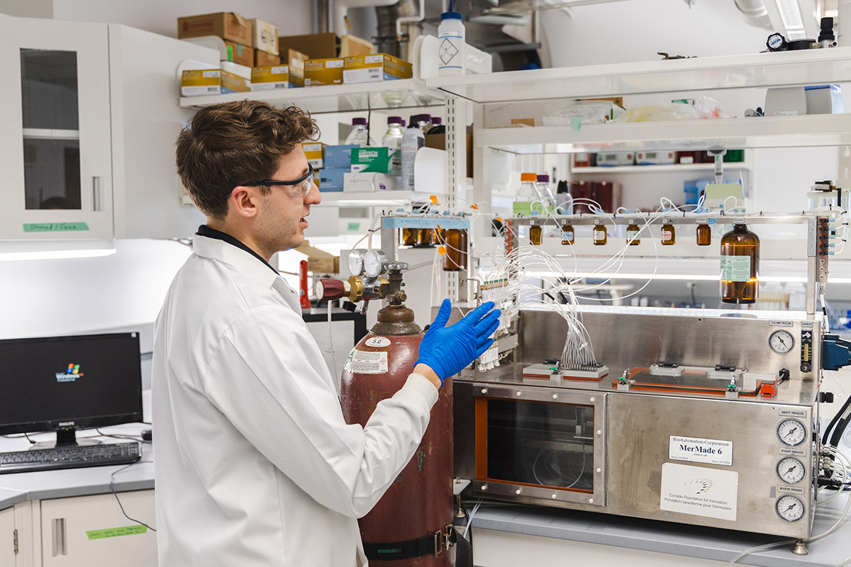A scientist inside a laboratory.
