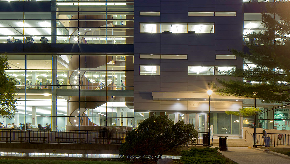 MacOdrum Library at Carleton University