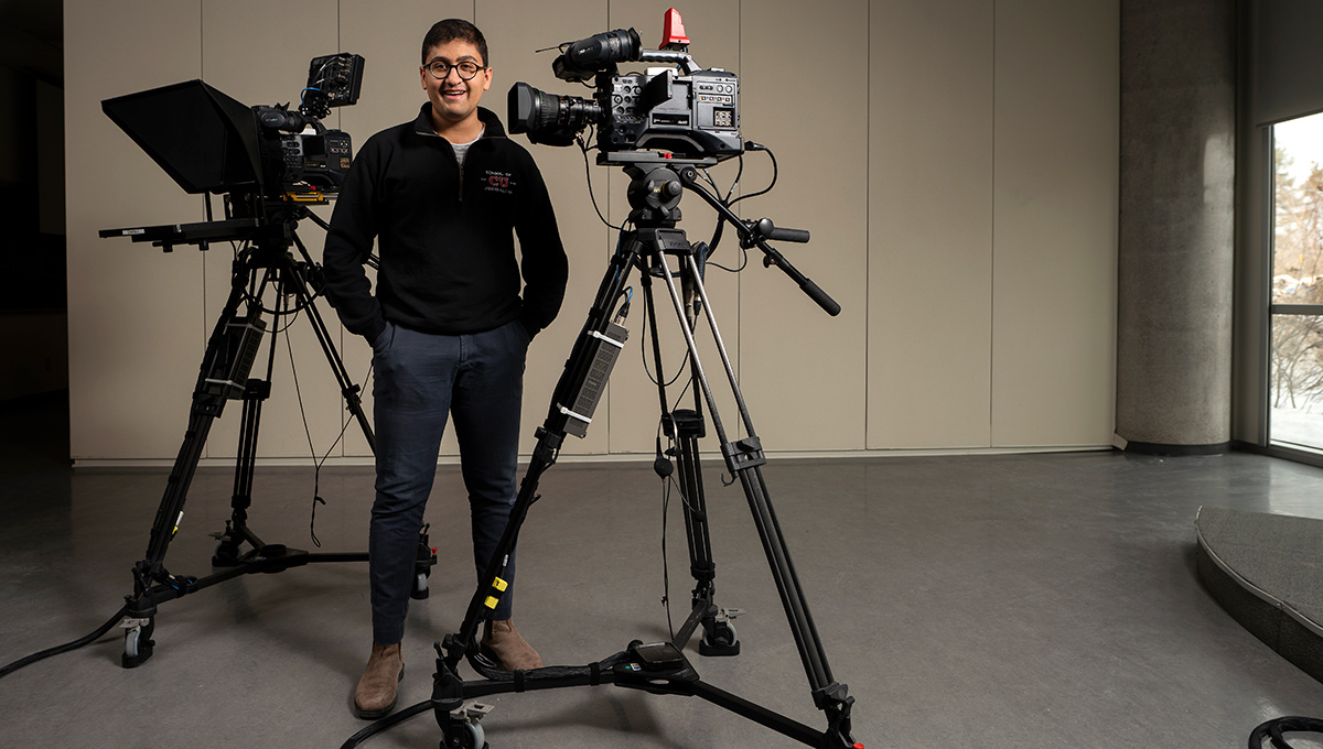 Leukemia Survivor Mateo Peralta Gets Degree