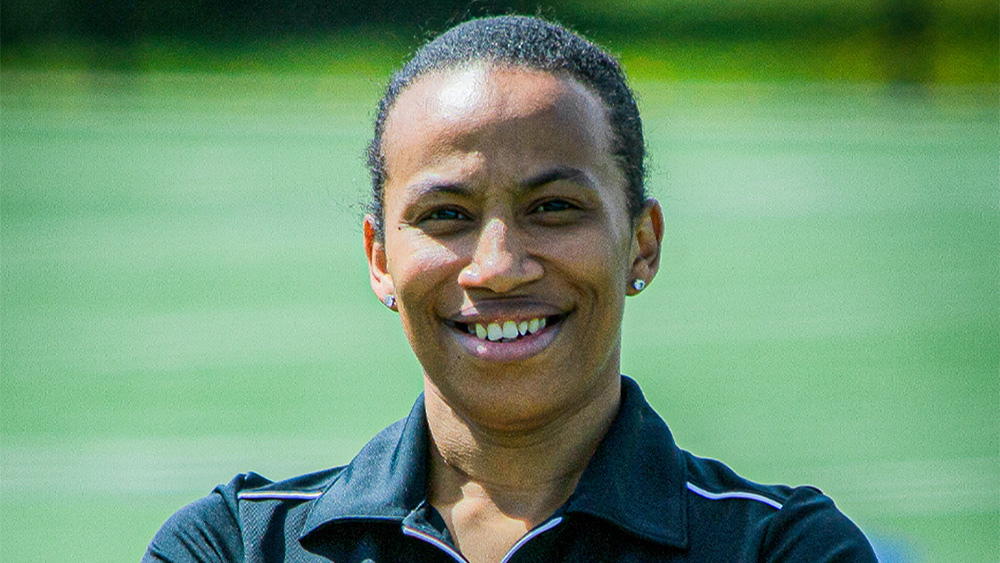 Offensive Assistant – Receivers Coach Nadia Doucoure