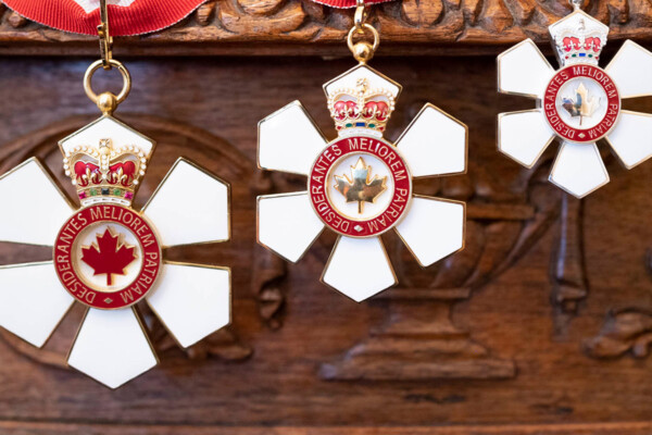 3 Order of Canada insignias.