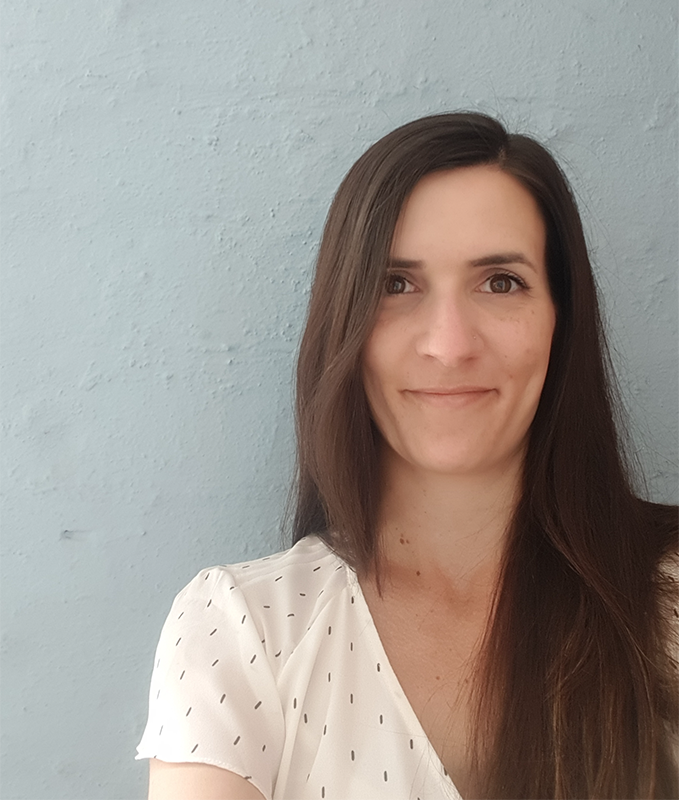 photo of Julia Calvert