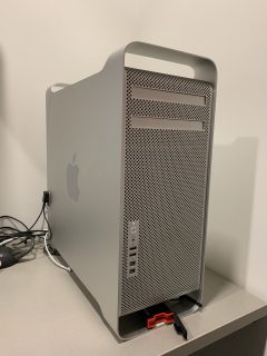 The desk top of Mac Pro Model A1289 MacPro 5,1