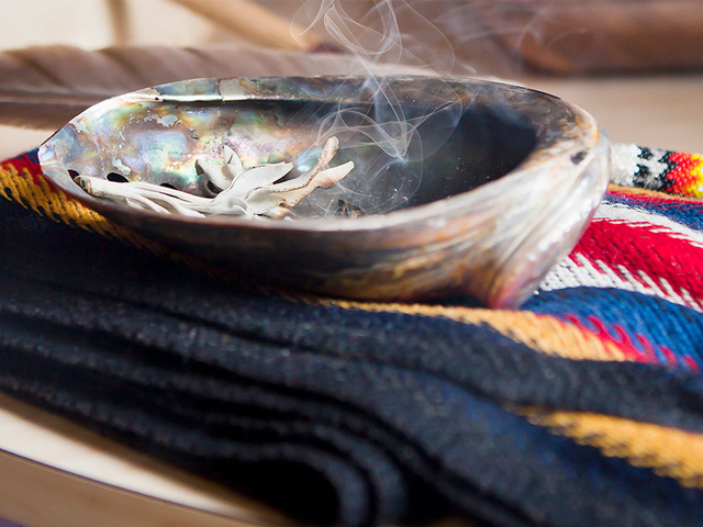 Smudging bowl